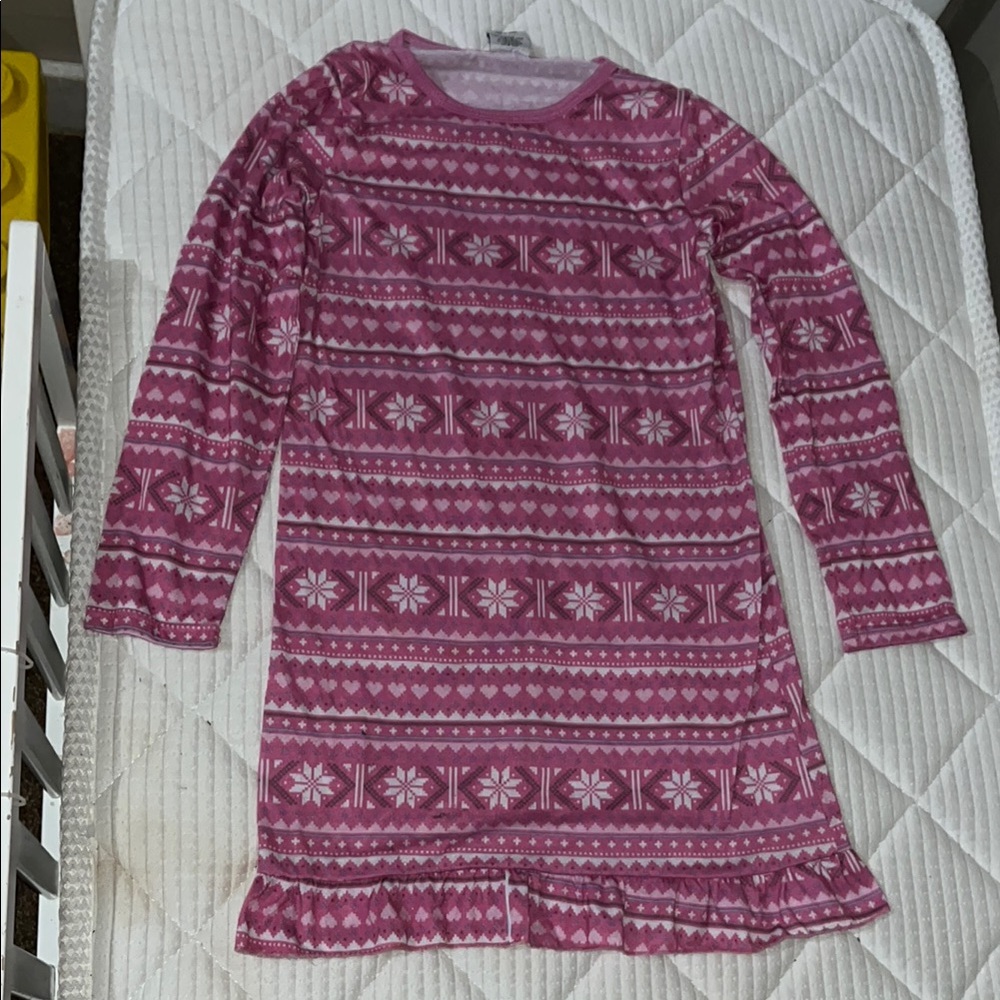 Long sleeve nightgown